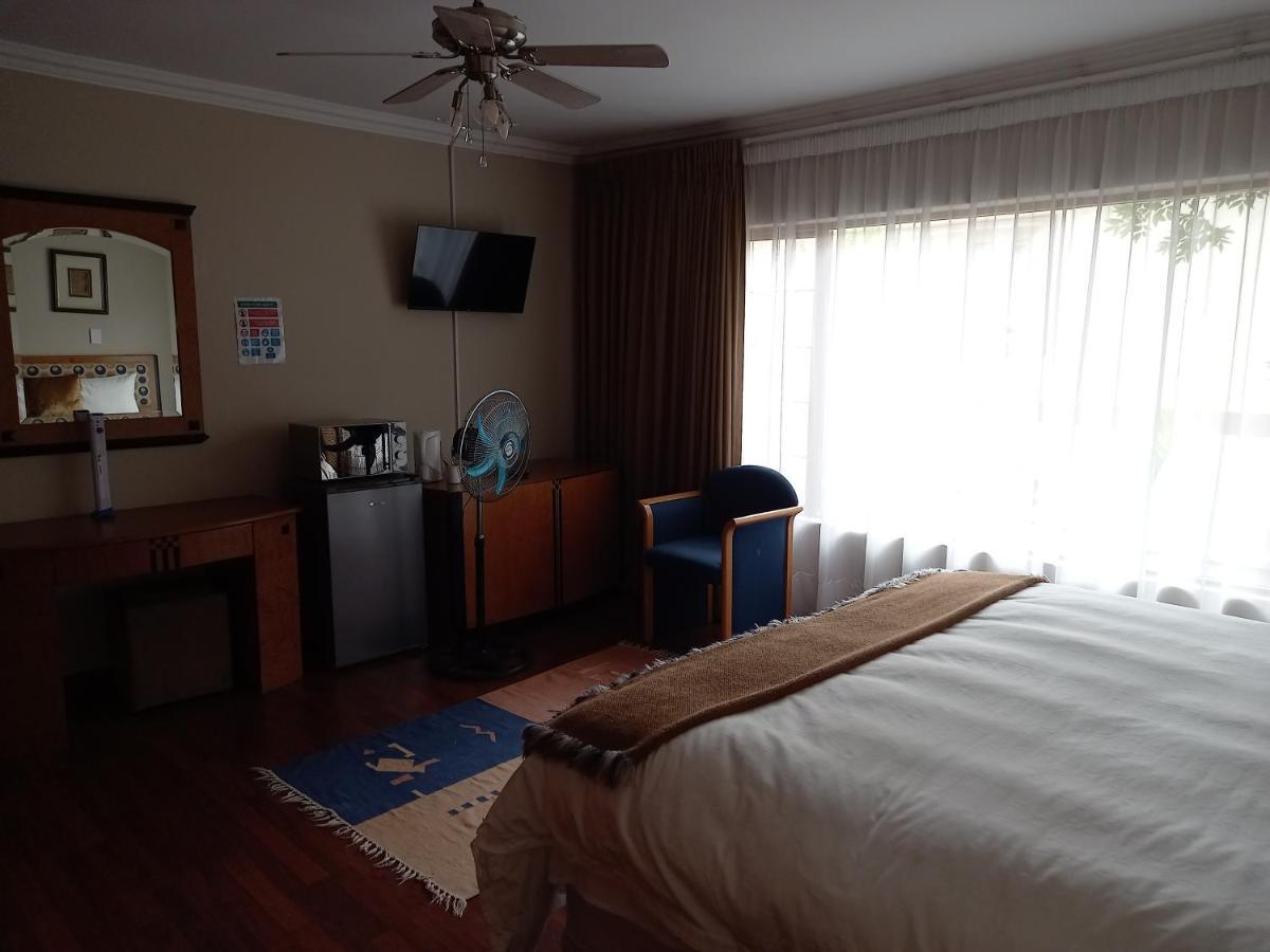 Troas Boutique Hotel Vanderbijlpark Kültér fotó