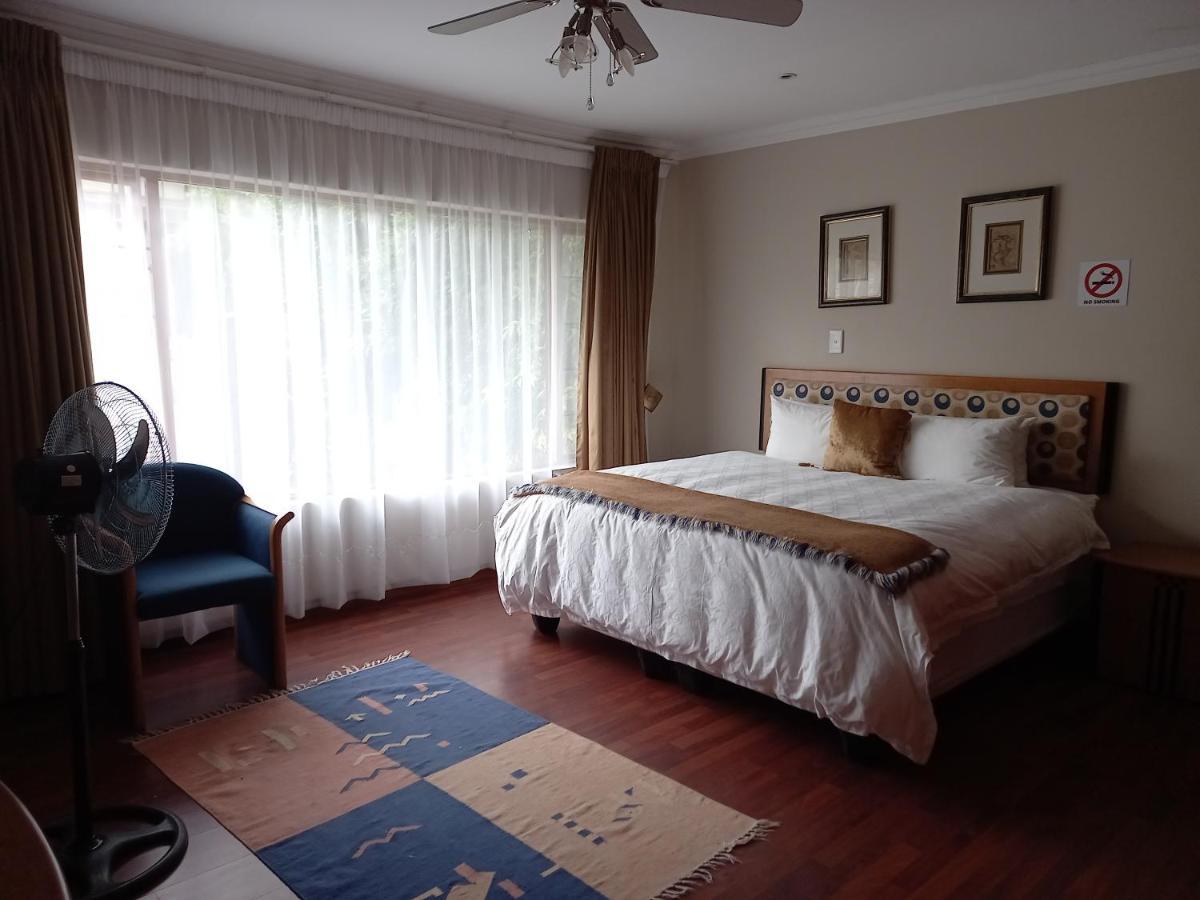 Troas Boutique Hotel Vanderbijlpark Kültér fotó